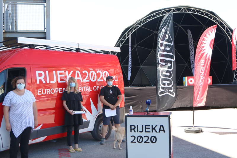 Press konferencija Zvukom preko vode